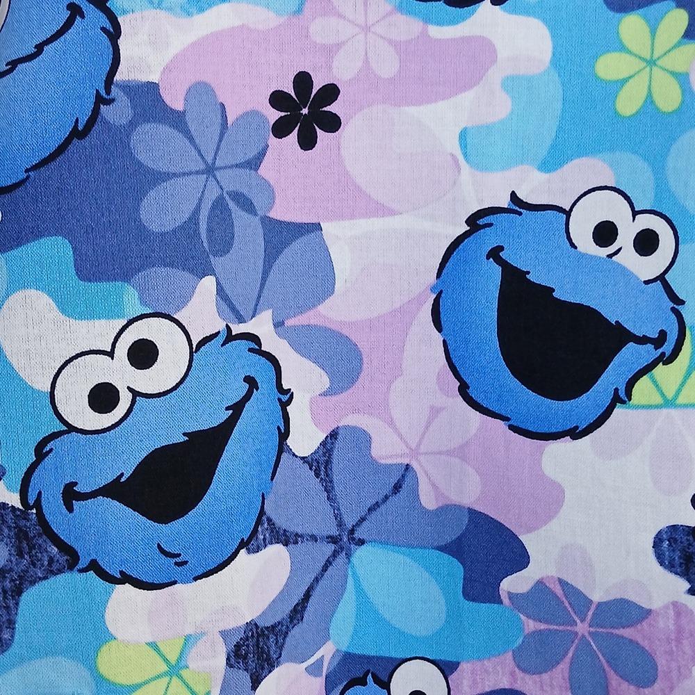 Sesame Street Cookie Monster Women S Scrub Top Cotton Floral Kidcore Y2K Medical - Picture 9 of 10